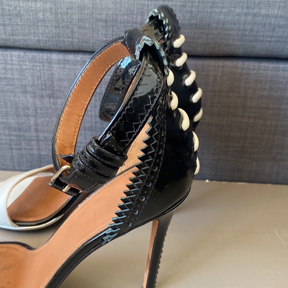 Givenchy Heels - Picture 5 of 10